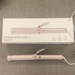 T3 Singlepass 1 1/4” curling iron